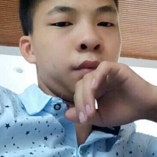 戒指扯幻灭的照片