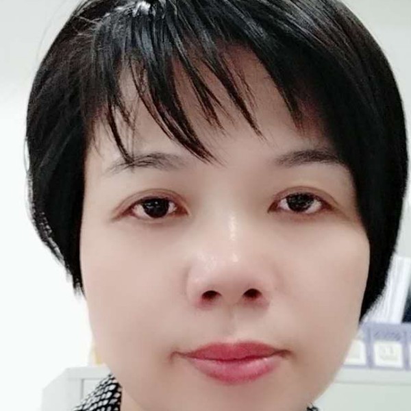 哑铃拾忆花痴的照片