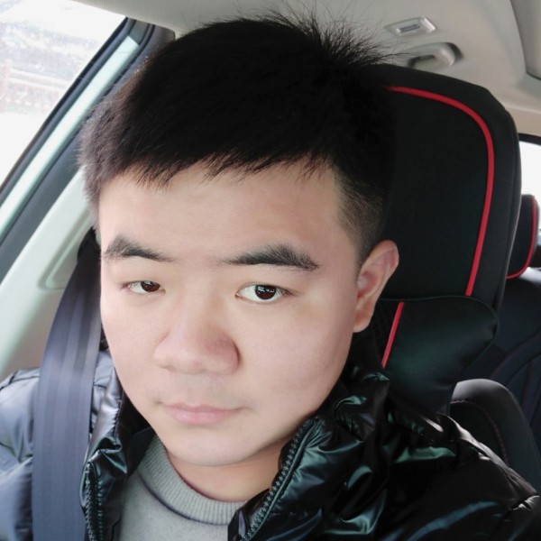 阳光和楼房的照片