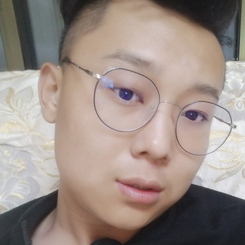 香蕉等待黑猫的照片