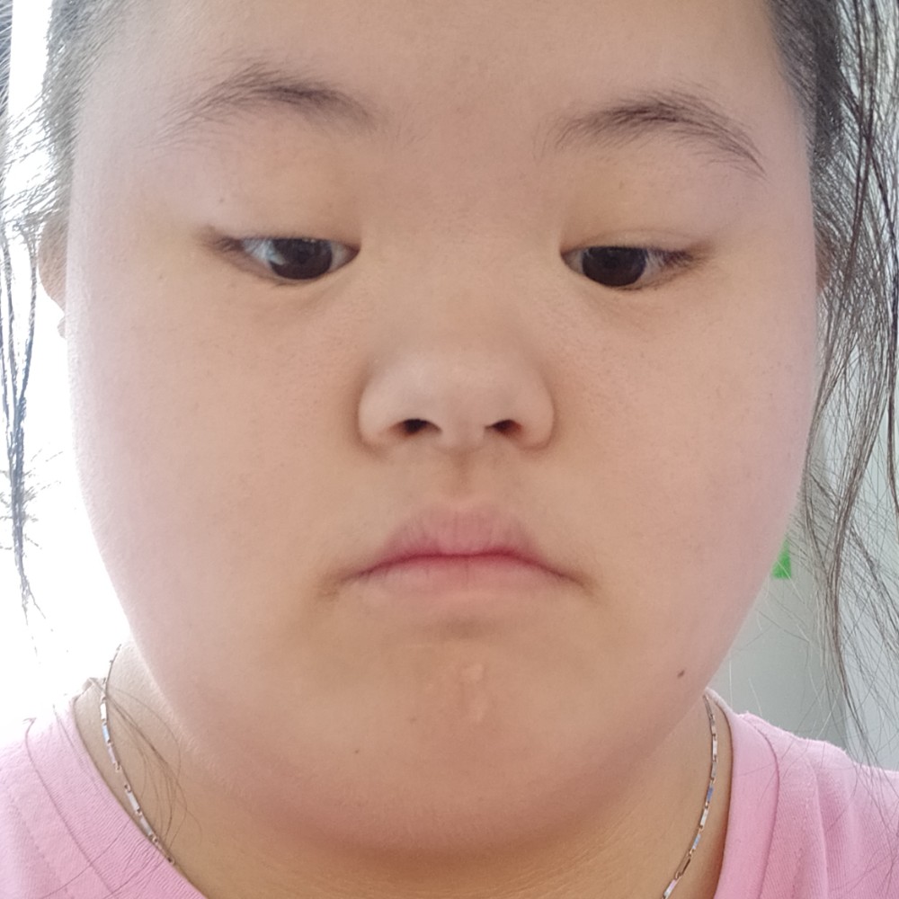 梅黎的照片