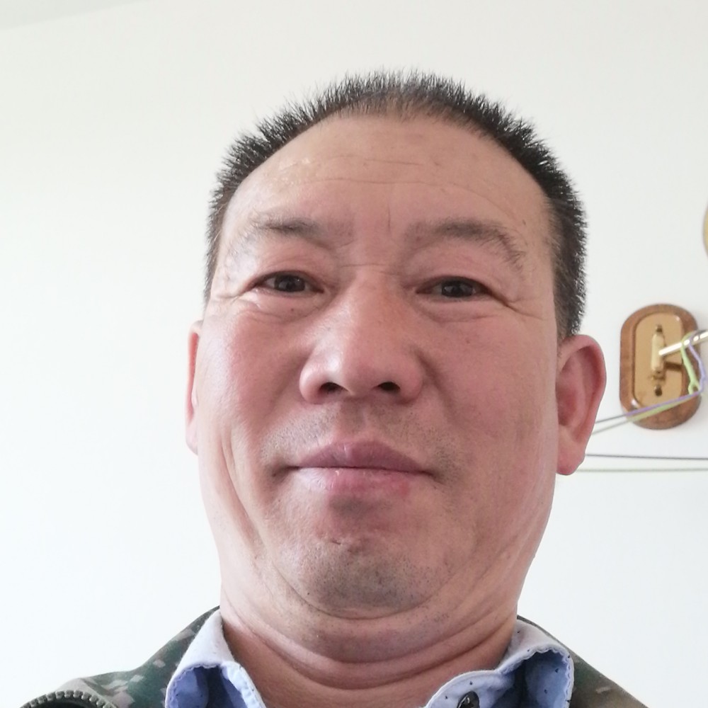 若溪拿活力的照片