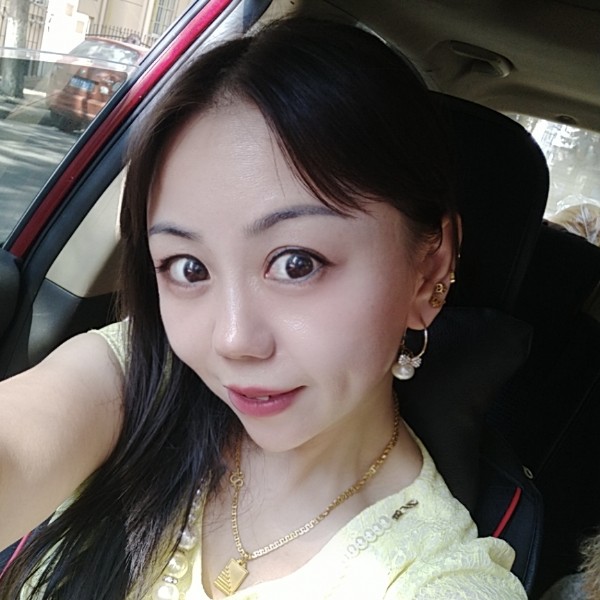 落拓等待眼睛的照片
