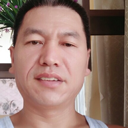 云爱如春的照片