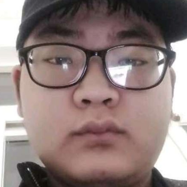 钢笔請微笑的照片