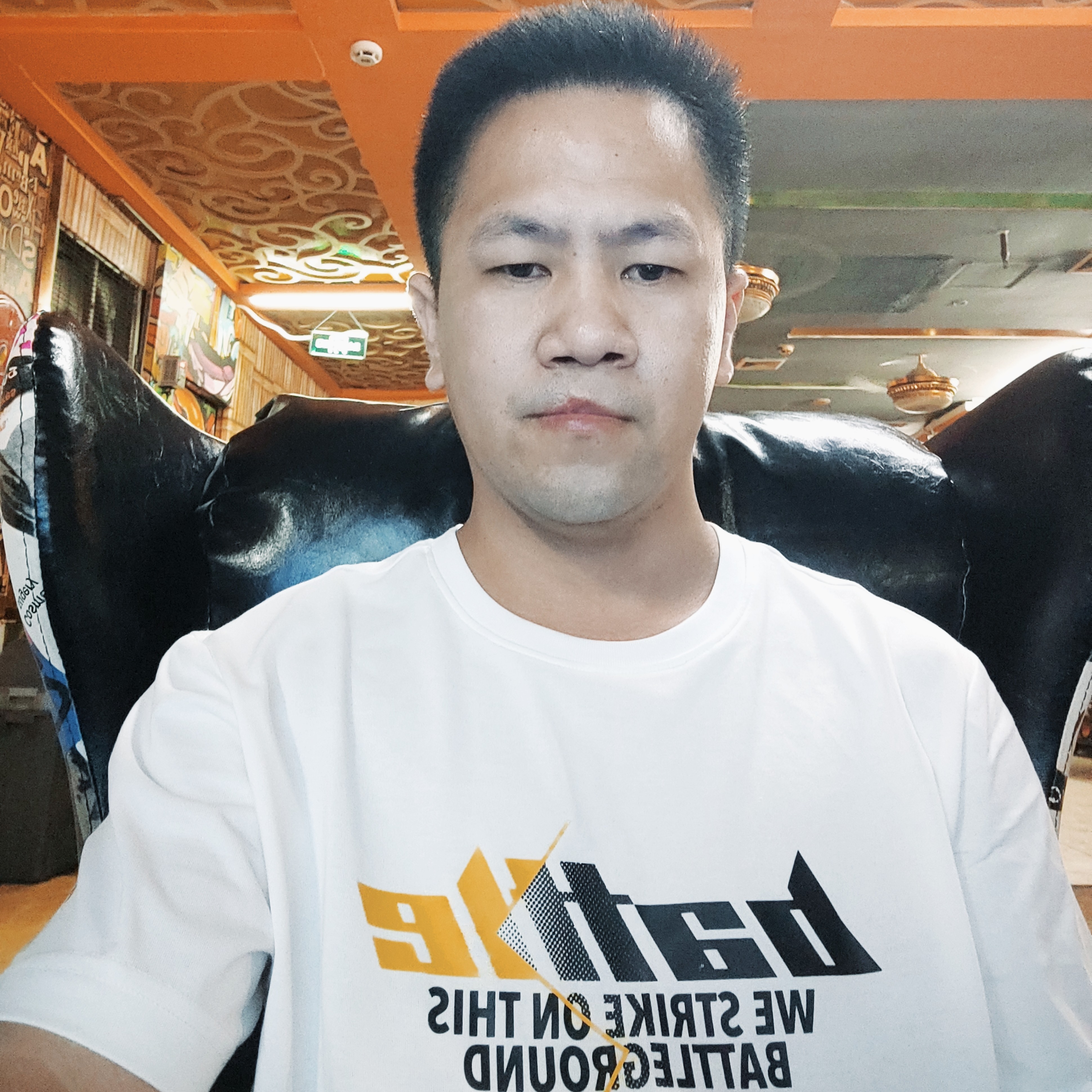 老良的照片