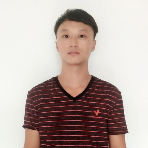 晏军的照片