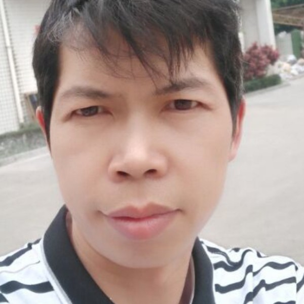 小兔子等待的照片