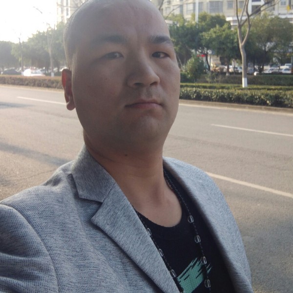 一路向前行的照片