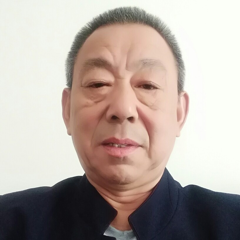 盼望无私的照片