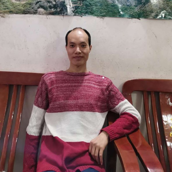 梁晓龙的照片