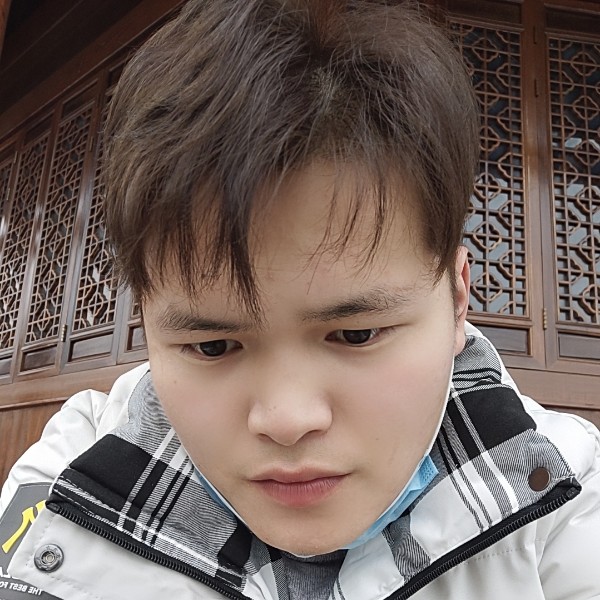 微笑泪了舒荷的照片