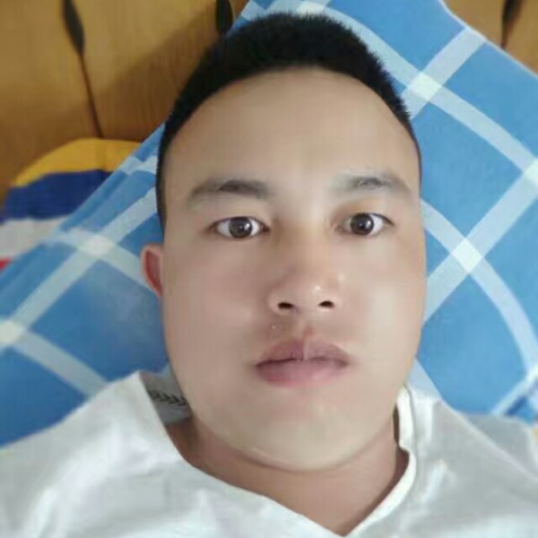 黄万超的照片