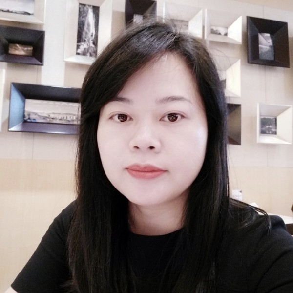 ViViT的照片