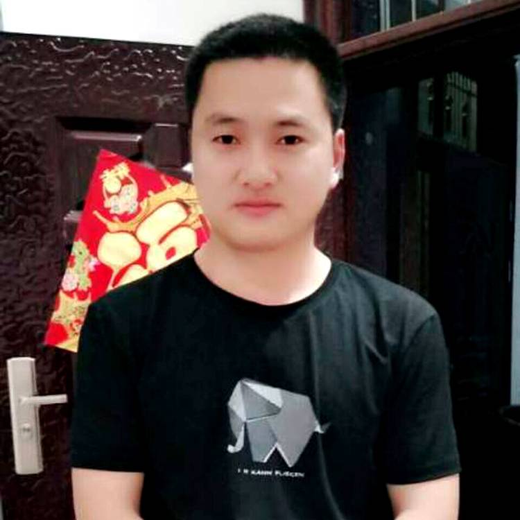 文静笑轩辕的照片