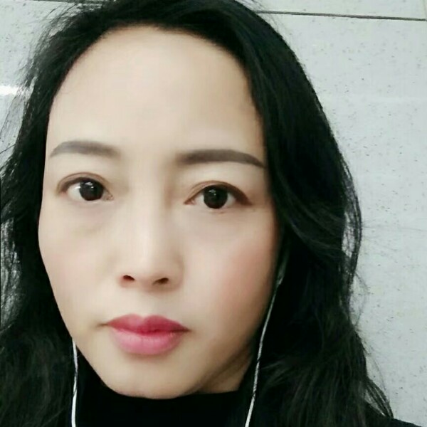 梅傲雪的照片