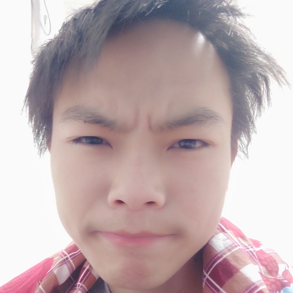 泥嚎吖的照片