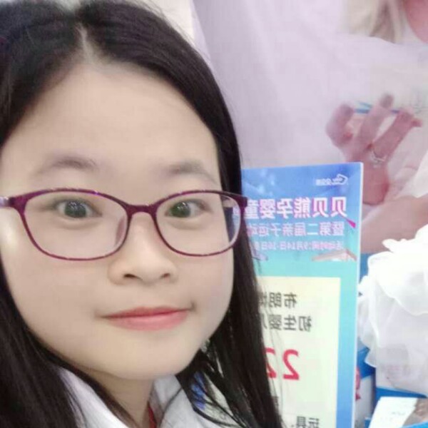 淡淡红玫瑰的照片