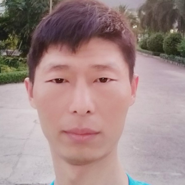 迷茫的漫步的照片