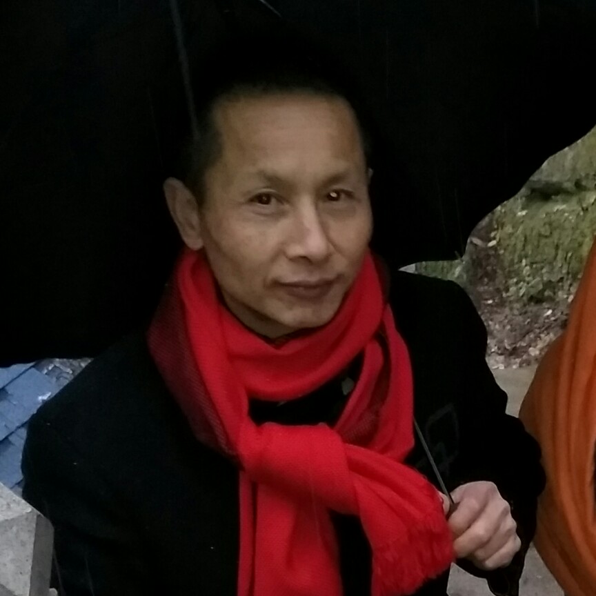 高挑漫步幻殇的照片