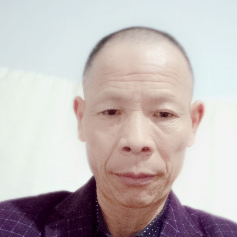 寻找女拌的照片