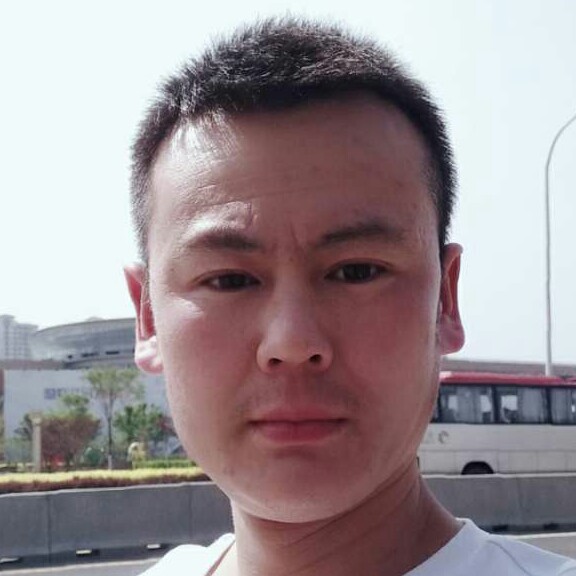 拼搏回眸唇彩的照片
