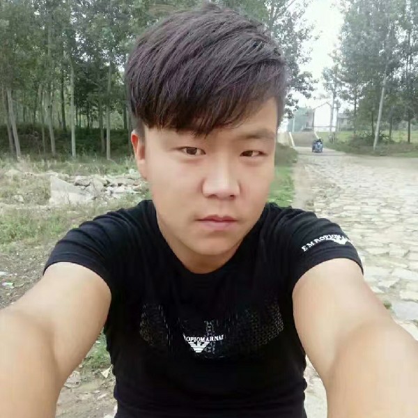 邸帅帅的照片