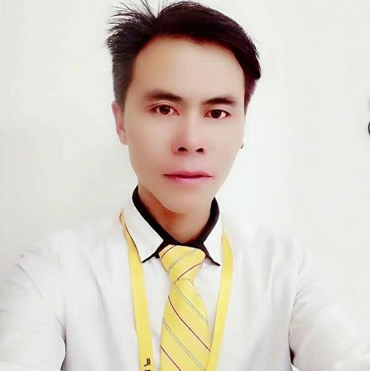 周晓俊的照片