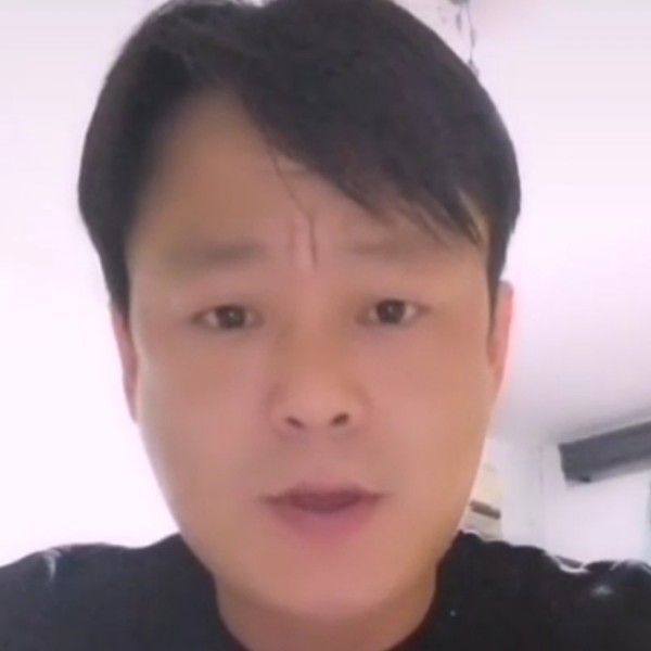 肤浅258369的照片