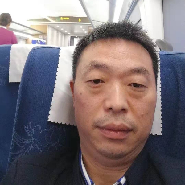 西装乐观的照片