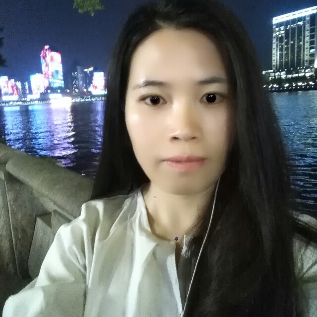 AnaAshley的照片
