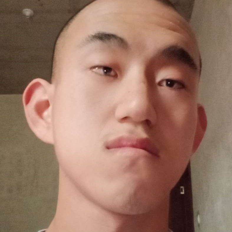 一叶之秋边超伟的照片