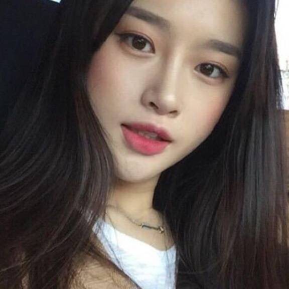 快乐女孩纸的照片