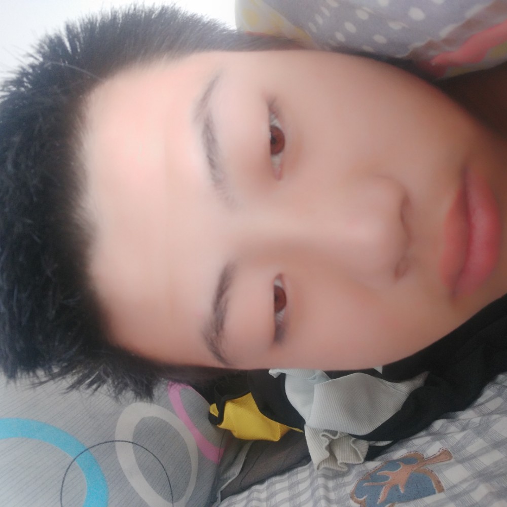 先等等的照片