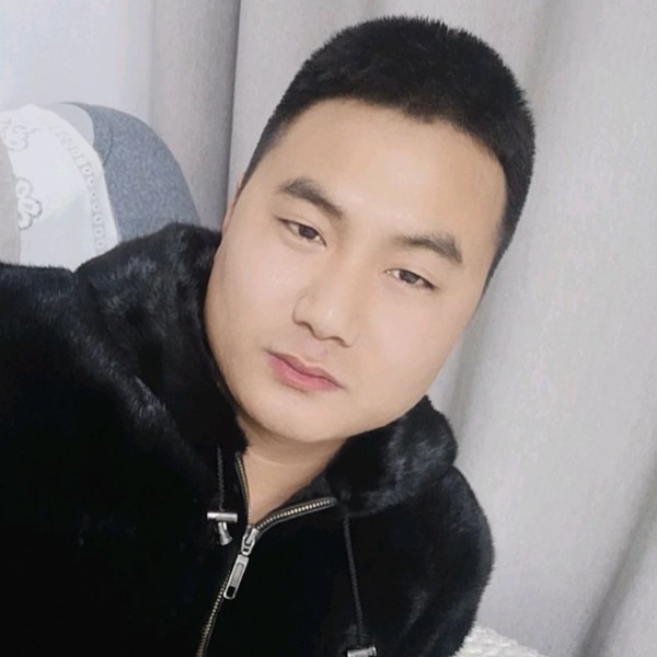 才让得乐的照片
