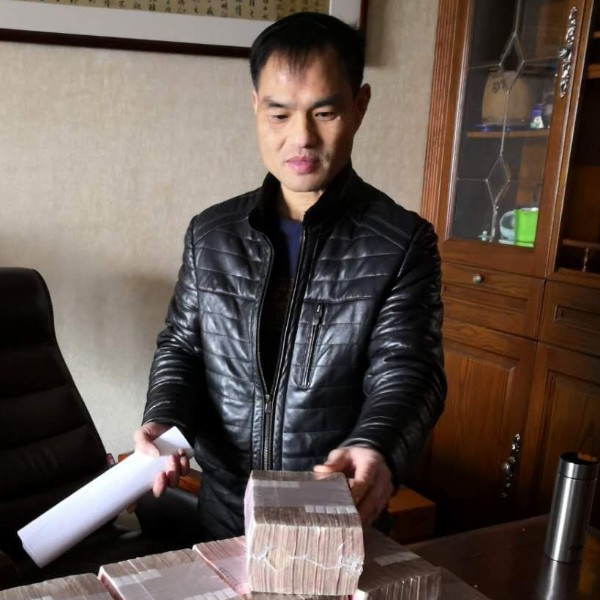 武汉弘轩顺建设工的照片
