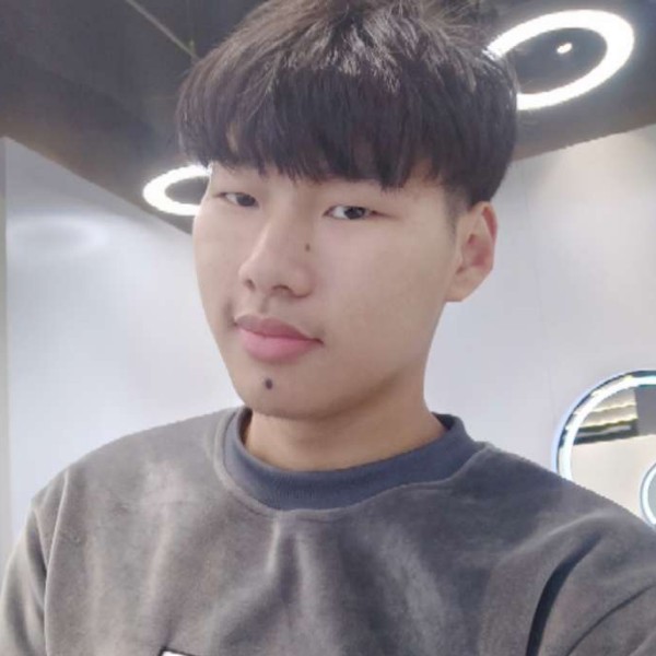 枭飞哥的照片