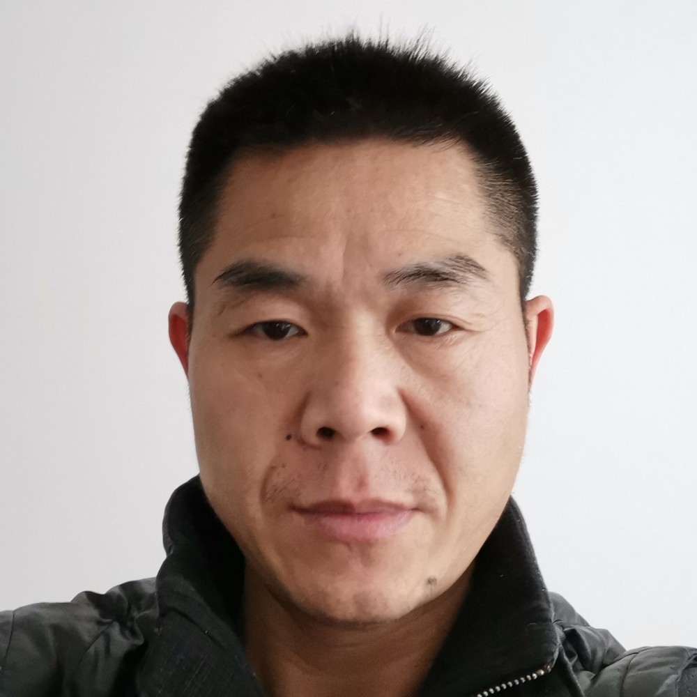 石头那诚心的照片