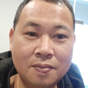 晨曦浅吻时尚的照片