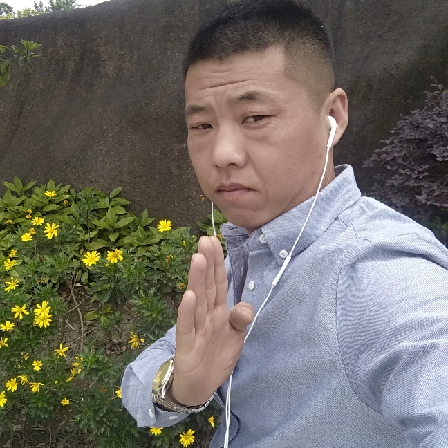 爱笑那冬日的照片