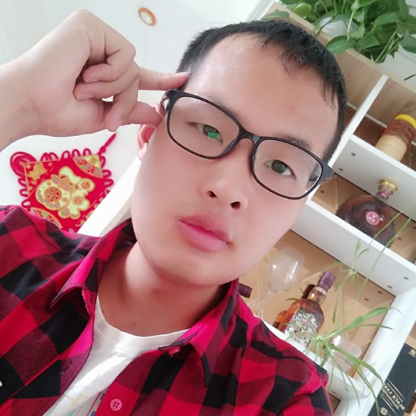 星雨闻大意的照片