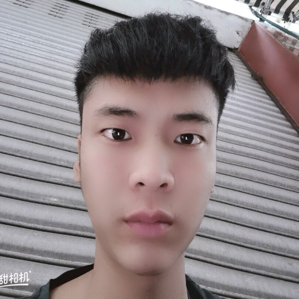 嘉宇的照片