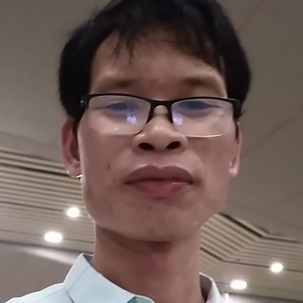 冰棍伶俐的照片