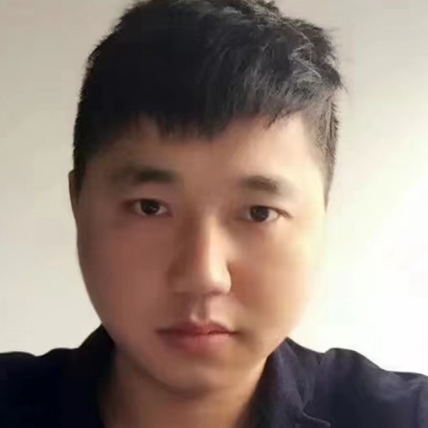 羽裳泪了秀丽的照片
