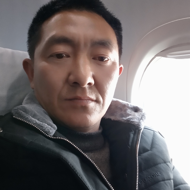 从起点奔跑的我的照片