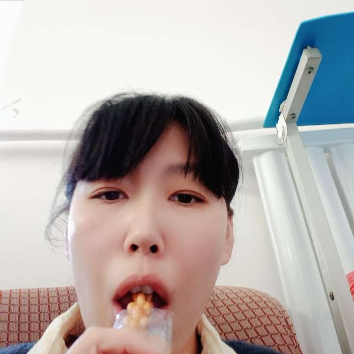 莹绿的照片