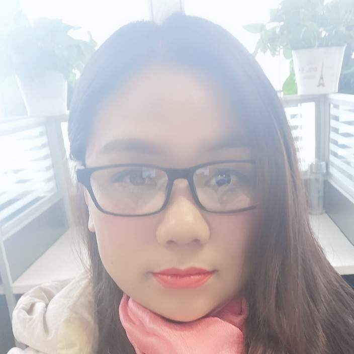 冷傲萝莉的照片
