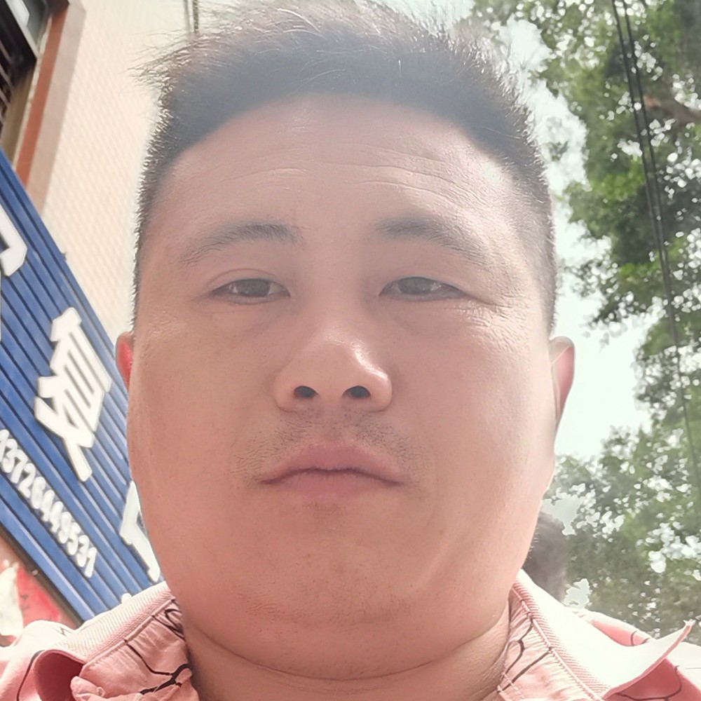 离婚的阿伟的照片
