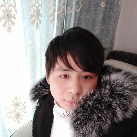 称婚纱为谁披的照片