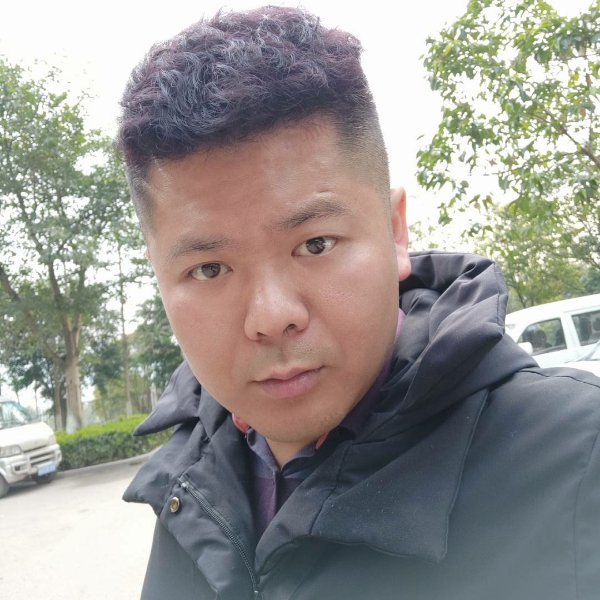 飘逸迎情动的照片
